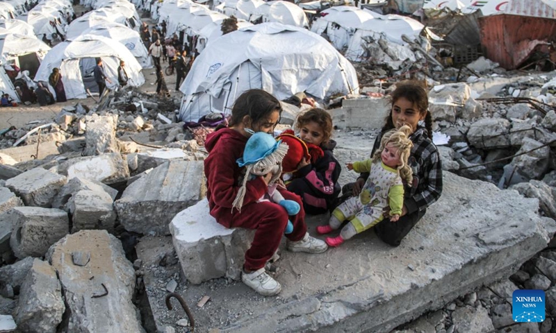 Displaced Palestinian children play in a shelter in Gaza City on Dec. 9, 2024. (Photo:Xinhua)