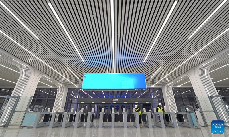 This photo shows an interior view of Lushan Railway Station in Jiujiang, east China's Jiangxi Province, Dec. 10, 2024. The newly-built Lushan Railway Station will facilitate travel to Lushan Mountain in Jiujiang, a UNESCO World Heritage site in east China's Jiangxi Province. (Photo: Xinhua)