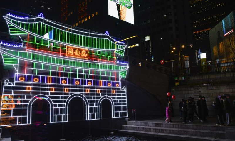 This photo taken on Dec. 16, 2024 shows decorations of 2024 Seoul Winter Festa at Cheonggyecheon in Seoul, South Korea. This ongoing event will last until January 5, 2025. (Xinhua/Xu Qin)