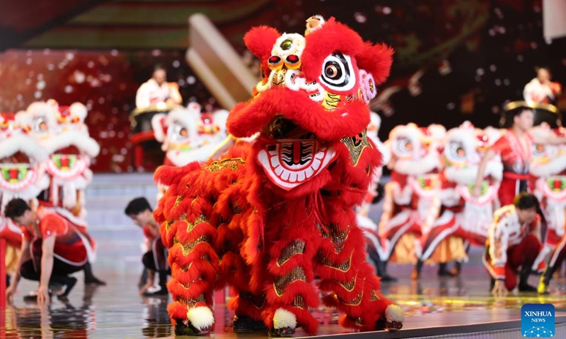 A gala marking the 25th anniversary of Macao's return to the motherland is held in south China's Macao, Dec. 19, 2024. (Xinhua/Ding Lin)