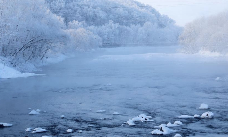 This photo taken on Jan. 4, 2025 shows rime scenery at a scenic spot in Wudalianchi, northeast China's Heilongjiang Province. (Photo by Lu Wenxiang/Xinhua)