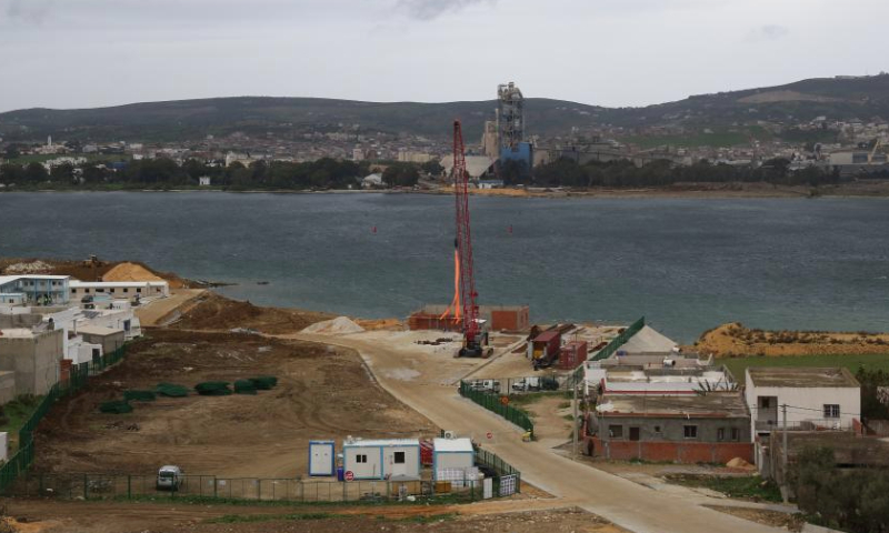 This photo shows the construction site of the new Bizerte bridge project in Bizerte, Tunisia, Dec. 20, 2024.(Xinhua/Huang Ling)