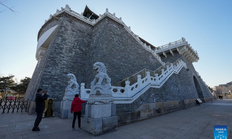 People visit the Zhengyangmen Archery Tower in Beijing, capital of China, Dec. 26, 2024. (Xinhua/Ju Huanzong)