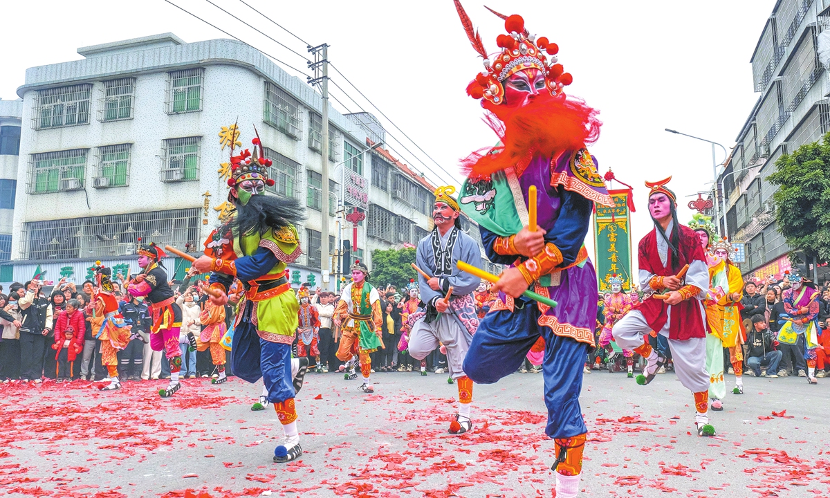 Picture shows a Yingge dancing performance in Jieyang, South China's Guangdong Province. Photo: VCG