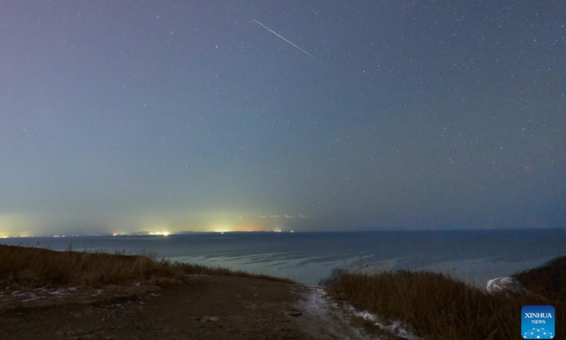 This photo taken on Jan. 4, 2025 shows Quadrantids meteor shower in Vladivostok, Russia. (Photo by Guo Feizhou/Xinhua)