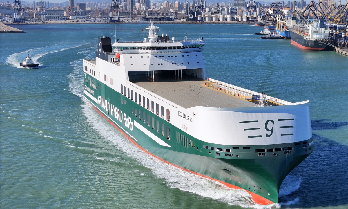 The <em>Eco Salerno</em> departs from the Yantai Port in East China's Shandong Province for Europe after completing its cargo loading on January 7, 2025. The ship, built by China Merchants Jinling Shipyard for Italian shipping giant Grimaldi Group, uses the latest carbon emission reduction technology and is currently the world's largest ro-ro cargo ship, according to China News Service. Photo: VCG