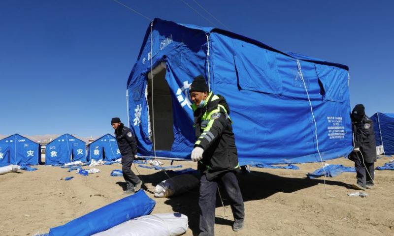 Rescuers set up a tent for quake-affected residents at a resettlement site in a village in Dingri County in Xigaze, southwest China's Xizang Autonomous Region, Jan. 8, 2025.

The search-and-rescue effort has entered its final stage after a 6.8-magnitude earthquake struck Dingri County in southwest China's Xizang Autonomous Region on Tuesday morning, the regional government said on Wednesday.

The focus of work has shifted to the resettlement of quake-affected residents and post-disaster reconstruction, said Hong Li, head of the regional emergency management department at a press conference. (Xinhua/Shen Bohan)