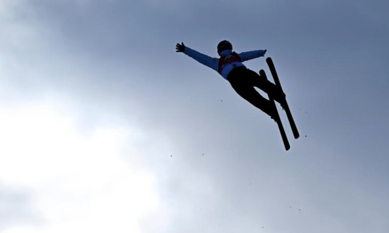 Xu Mengtao of China competes during the Freestyle Skiing women's aerials final match at the 9th Asian Winter Games in Yabuli, northeast China's Heilongjiang Province, Feb. 9, 2025. (Xinhua/Yang Chenguang)