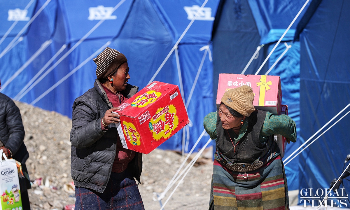 Earthquake relief supplies including food, beverages, and essential daily necessities are being continuously sent to the epicenter Tsogo Township of Dingri County in Southwest China's Xizang Autonomous Region on January 9, 2025.    Photo: Cui Meng/GT