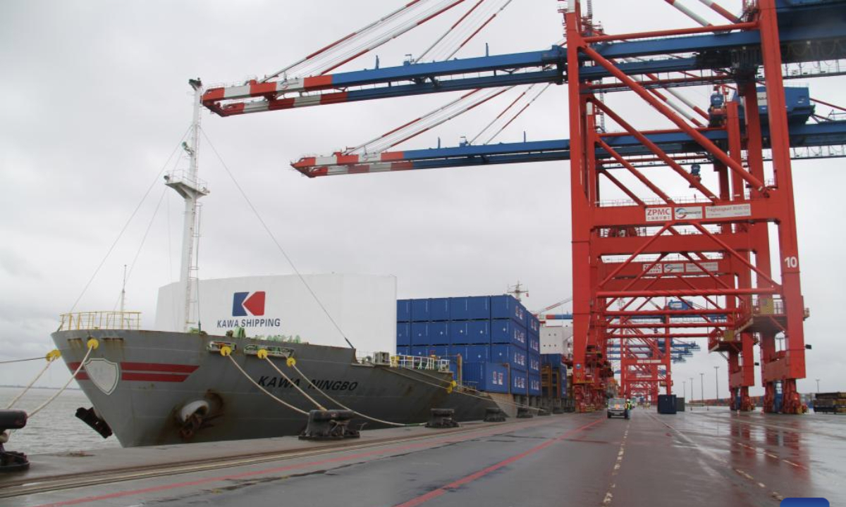 Photo taken on Jan. 24, 2025 shows the KAWA Ningbo cargo ship of the China-Europe Express in Wilhelmshaven, Germany. The first container ship of the China-Europe Express, the fastest direct route connecting Europe and China's Yangtze River Delta region, arrived at its destination at the Jade Weser Port in Wilhelmshaven on Friday. The KAWA Ningbo cargo ship, carrying over 1700 containers of new-energy and other high-value goods, completed its non-stop voyage in 26 days, well below the shipment time of 45 days in the past. (Xinhua/Shan Weiyi)