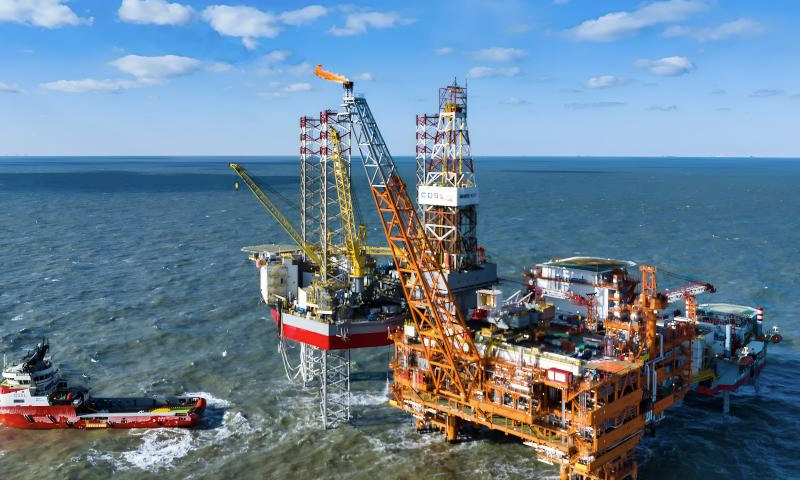 An aerial drone photo taken on Feb. 8, 2025 shows a view of the offshore production platform of the first phase of Bozhong 26-6 oilfield in China's Bohai Sea. The first phase of Bozhong 26-6 oilfield, by far the largest metamorphic rock oilfield in the world, commenced production on Friday, according to its developer, the China National Offshore Oil Corporation (CNOOC) Tianjin branch.

The Bozhong 26-6 oilfield is located in the Bohai Sea, about 170 km from north China's Tianjin Municipality, with an average water depth of about 20 meters. Discovered in 2022, its cumulative proven oil and gas reserves has exceeded 200 million cubic meters. (Photo by Du Penghui/Xinhua)