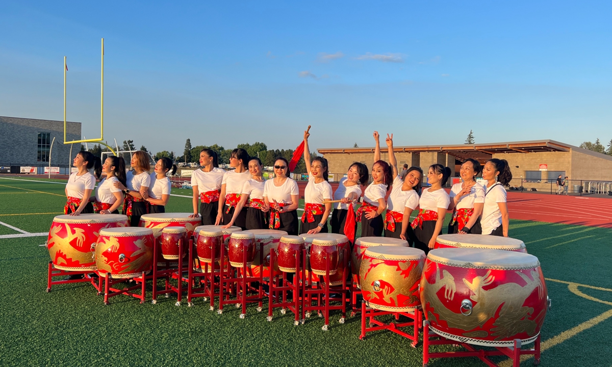 Thunder of Chinese drum echoes overseas, carrying with it power and pride of cultural essence