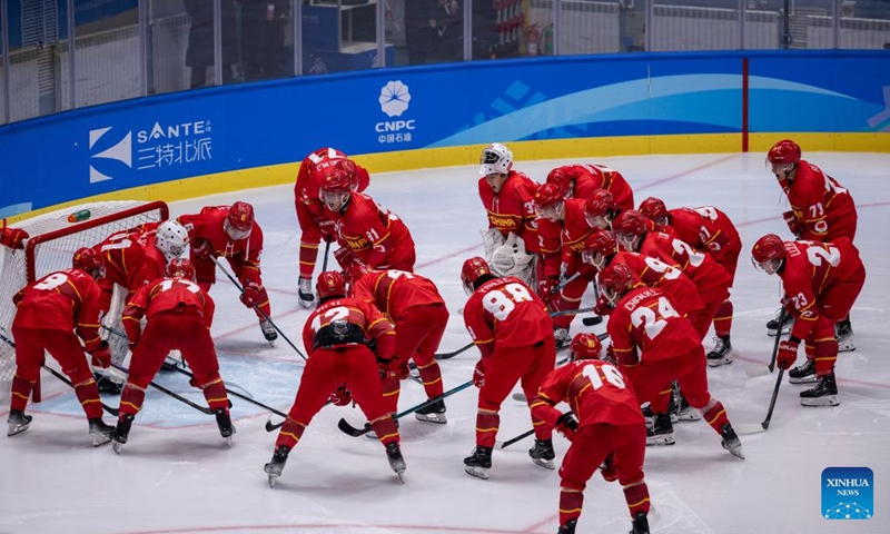 Players of China cheer up before the men's ice hocky group A match between China and South Korea at 2025 Asian Winter Games in Harbin, northeast China's Heilongjiang Province, on Feb. 4, 2025. Photo: Xinhua