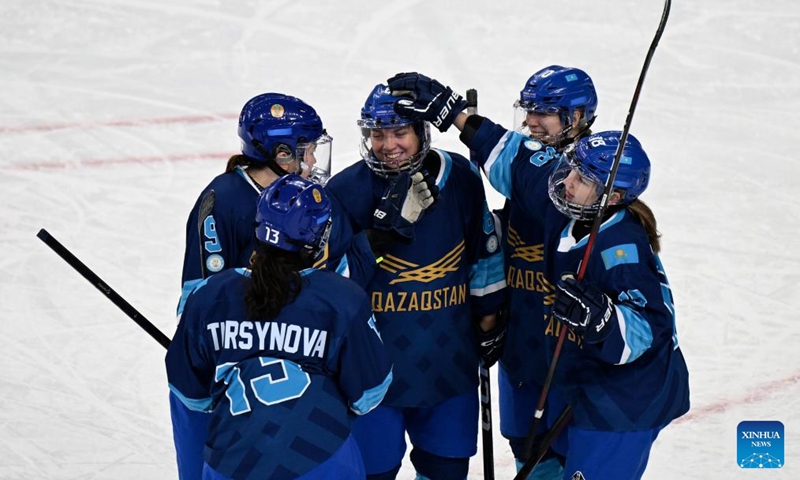 Nadezhda Filimonova (C) of Kazakhstan celebrates her goal with teammates during the women's ice hockey group B match between Kazakhstan and Thailand at 2025 Asian Winter Games in Harbin, northeast China's Heilongjiang Province, Feb. 4, 2025. Photo: Xinhua