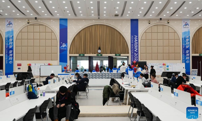 Media persons work at the main press center in the Main Media Center (MMC) of the 2025 Asian Winter Games in Harbin, northeast China's Heilongjiang Province, Feb. 5, 2025. Photo: Xinhua