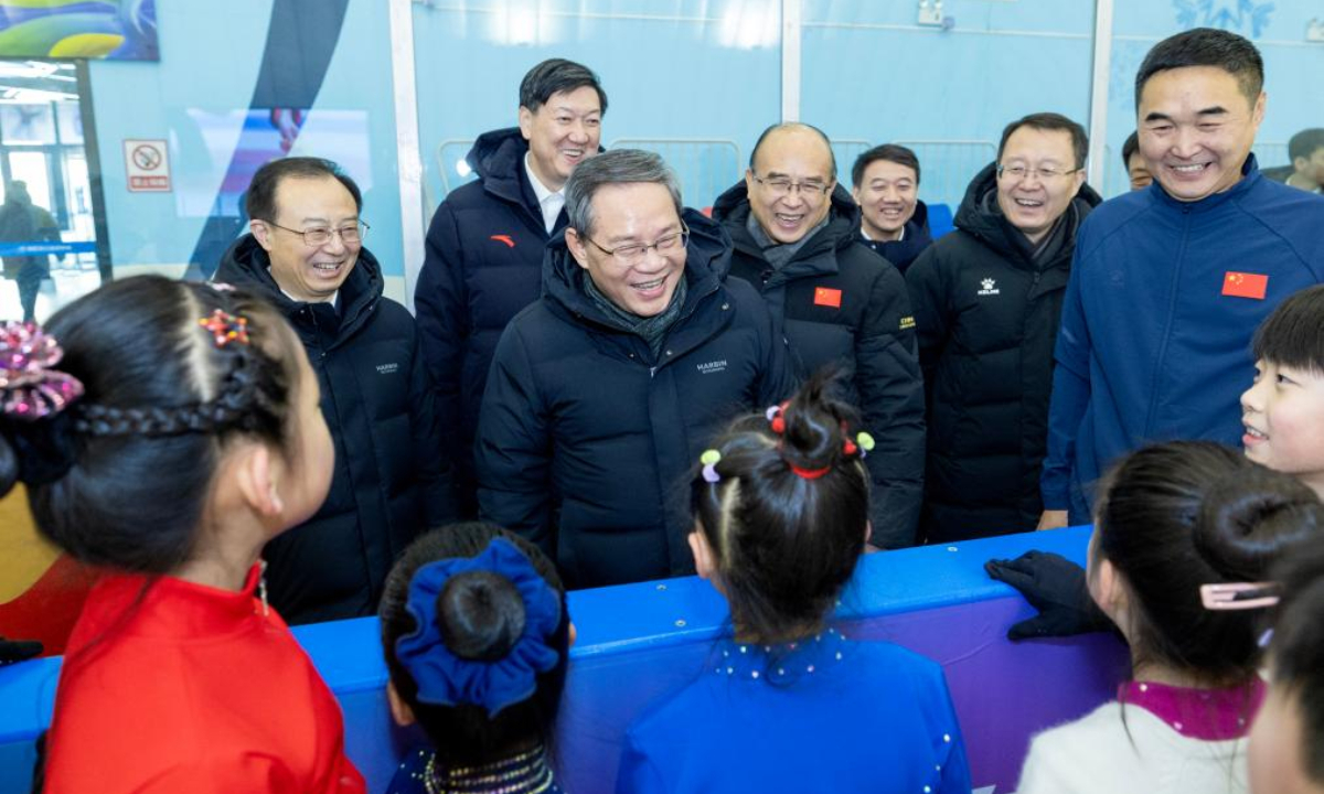 Chinese premier stresses development of winter sports, economy