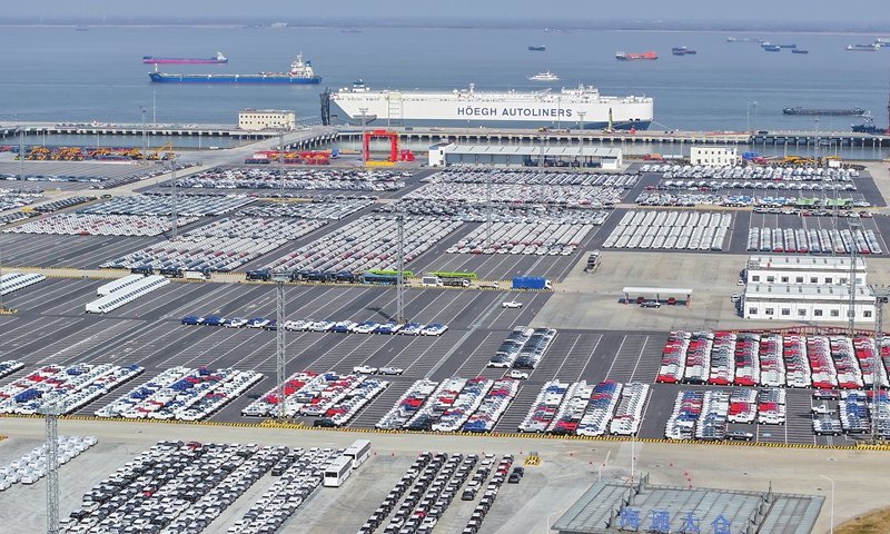 Busy port