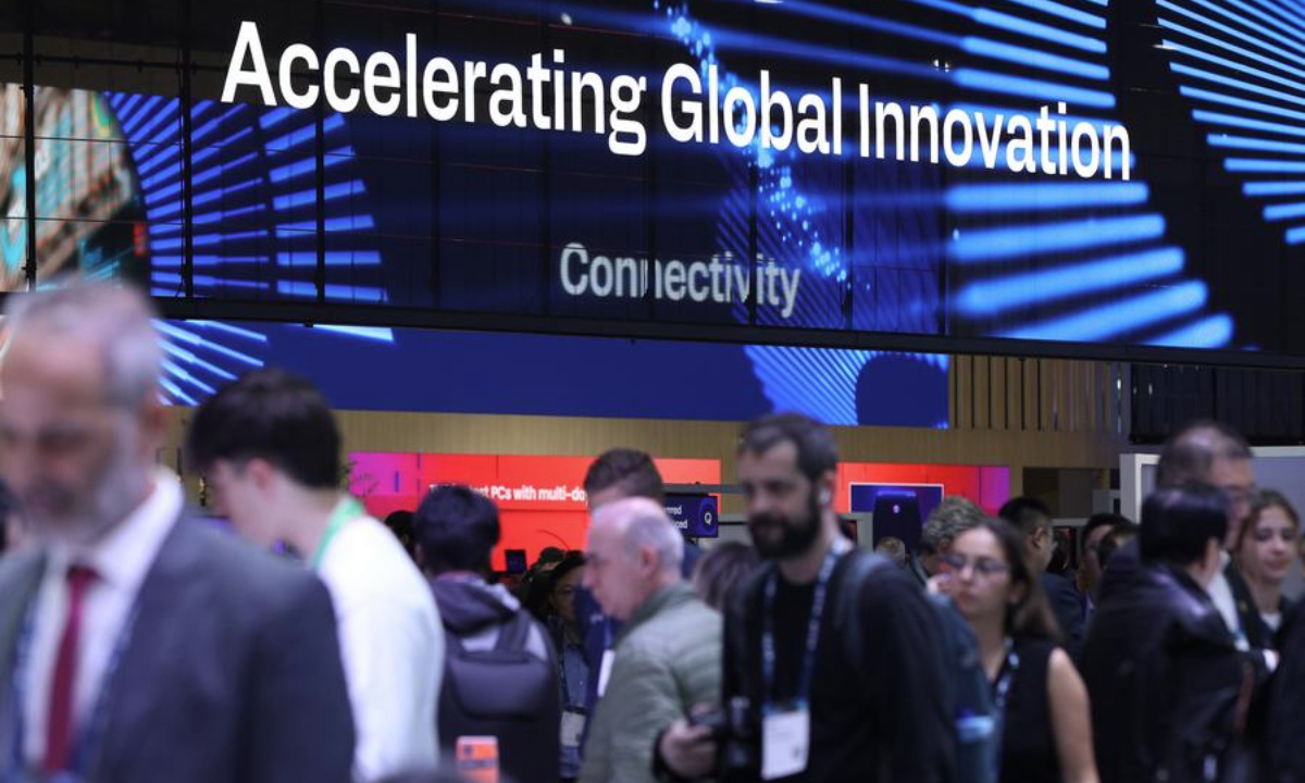 People visit the 2025 Mobile World Congress in Barcelona, Spain, on March 3, 2025. (Xinhua/Zhao Dingzhe)