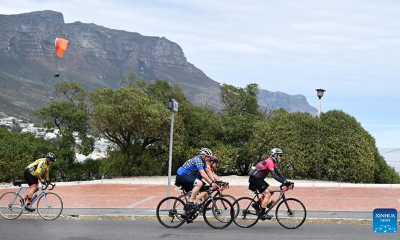 Cyclists take part in the 2025 Cape Town Cycle Tour in Cape Town, South Africa, March 9, 2025. Photo: Xinhua